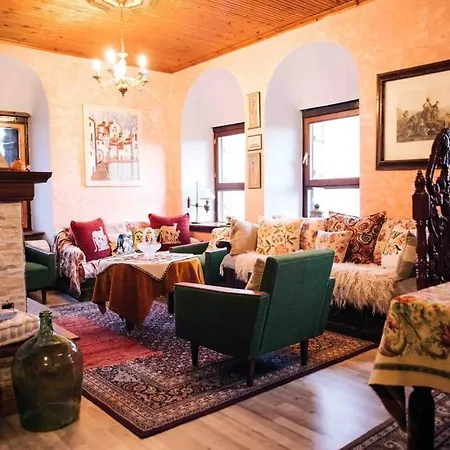 The 1856 House * マクリニツァ